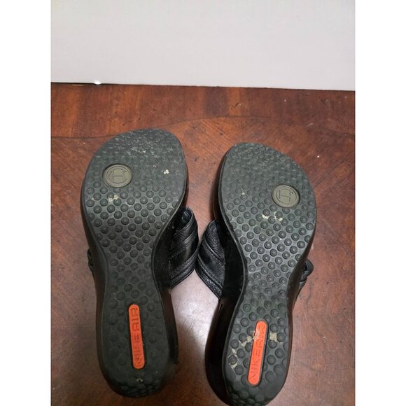 Cole Haan Women's Black Leather Buckle Strap Sandals Size 5.5B - Picture 8 of 9